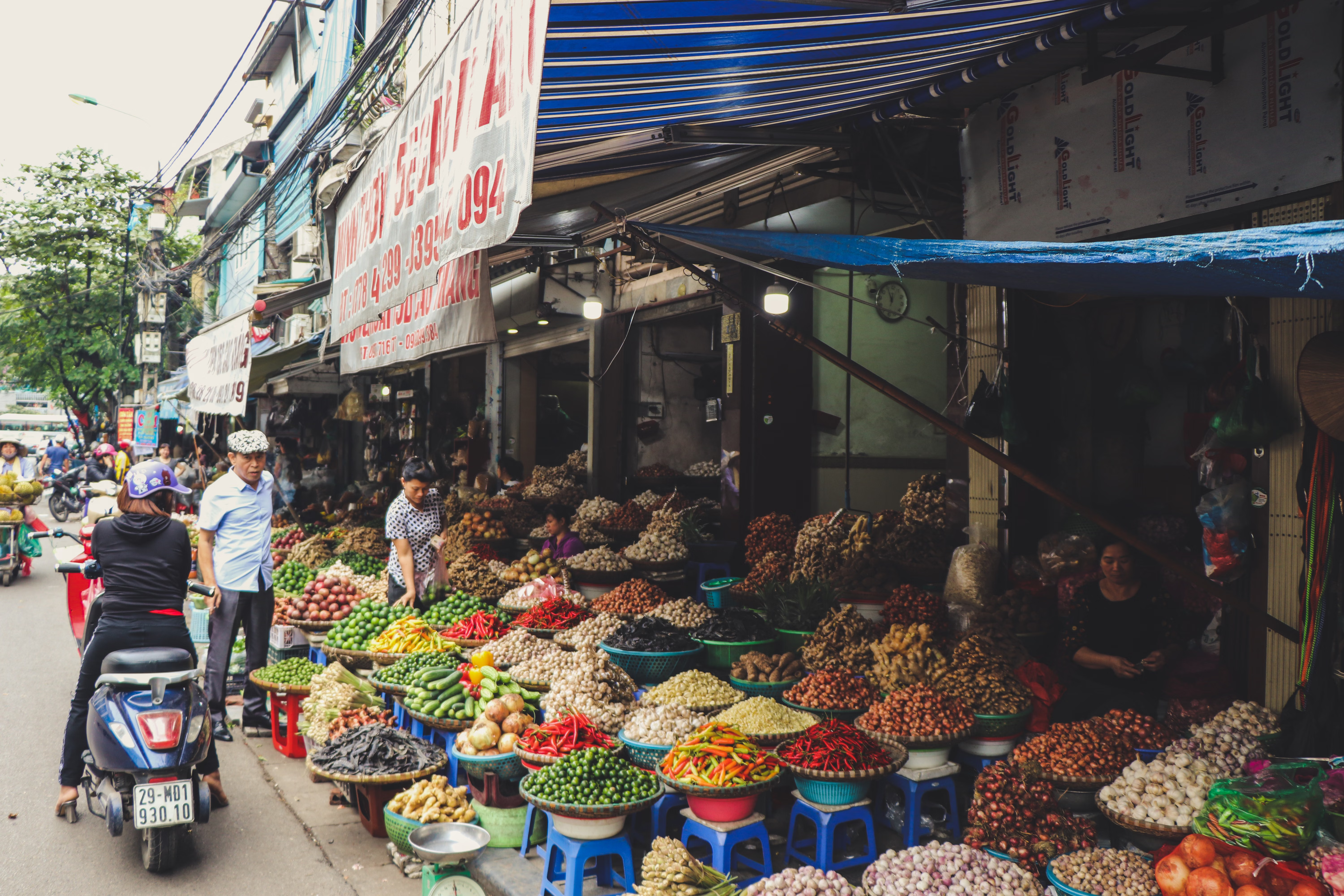 The market before the menu
